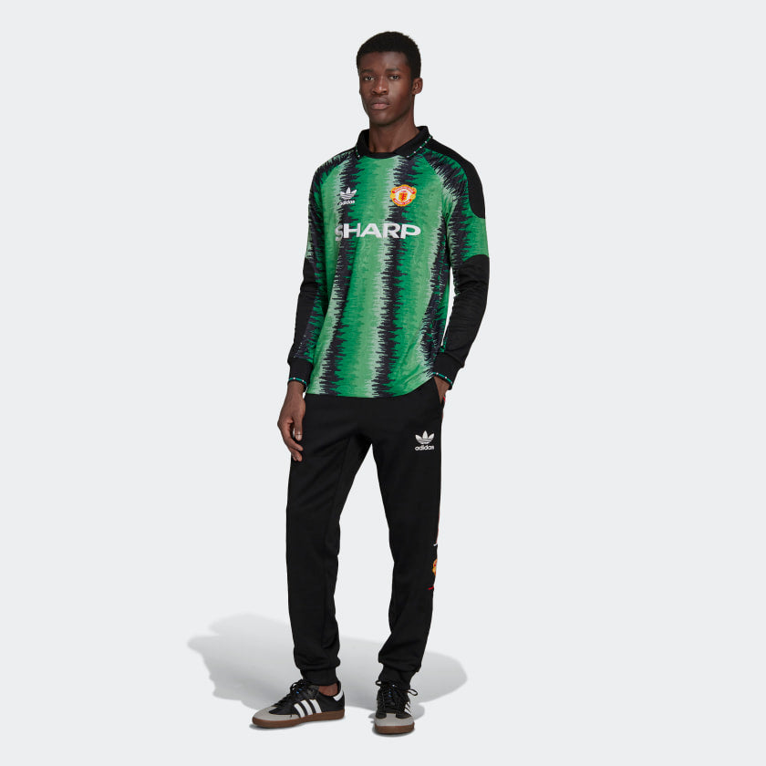 Men's adidas Manchester United 90 Goalkeeper Jersey